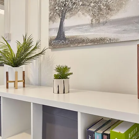 Hill View Apartment